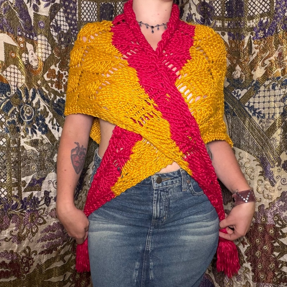 Yellow+Pink Cottage Knit Triangle Pom Pom Shawl Scarf Cabin Coastal One Size